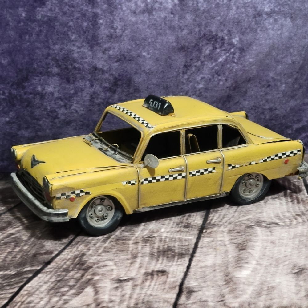 Vintage Tin Metal Taxi Cab‎